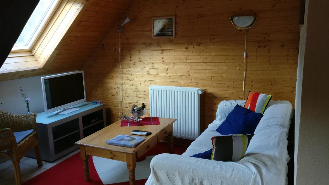 Apartment In Old Farmhouse Bockholtz Exterior photo